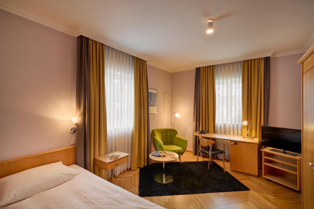 Hotel Lechnerhof Unterföhring Eksteriør bilde