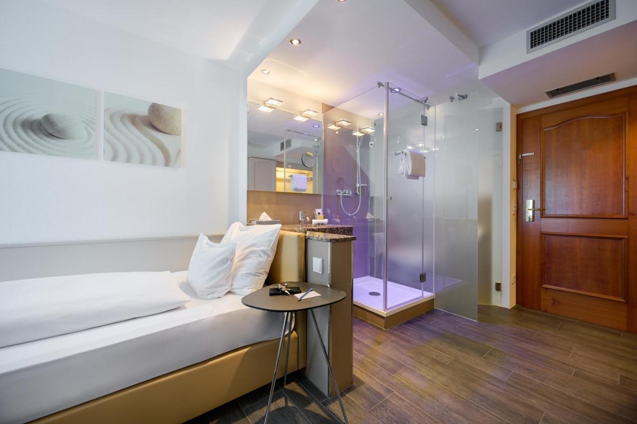 Hotel Lechnerhof Unterföhring Eksteriør bilde